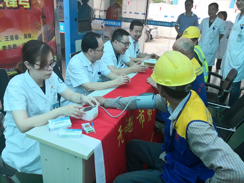 5de062812290a.jpg 5de062812290a.jpg