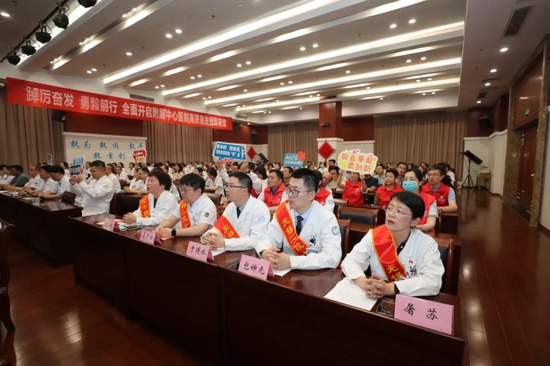 榜样2.jpg 榜样2.jpg