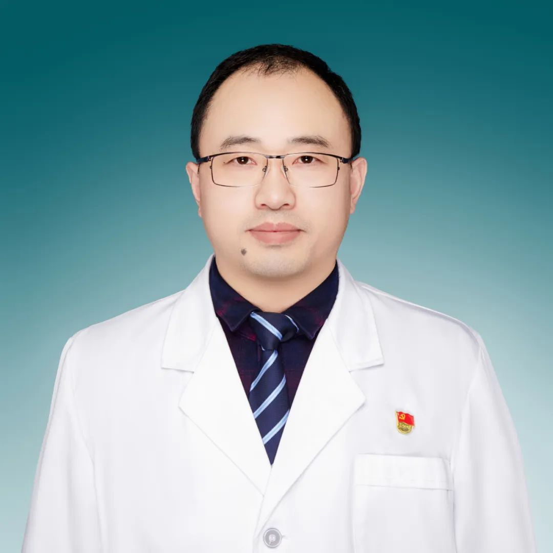 董丰.jpg